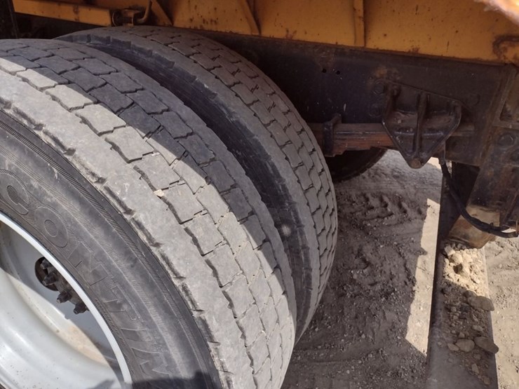 international-durastar-4300-image-17