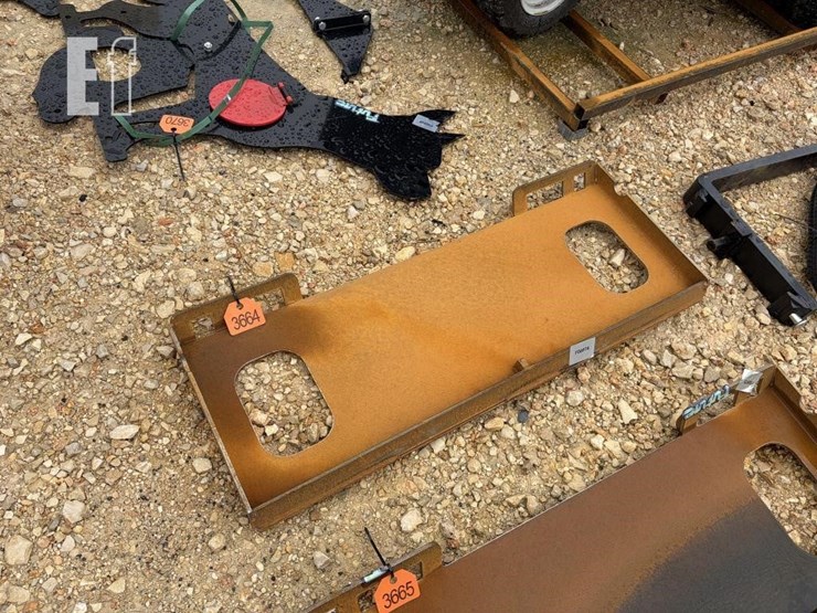 future-1/4"-ss-mounting-plate-image-3
