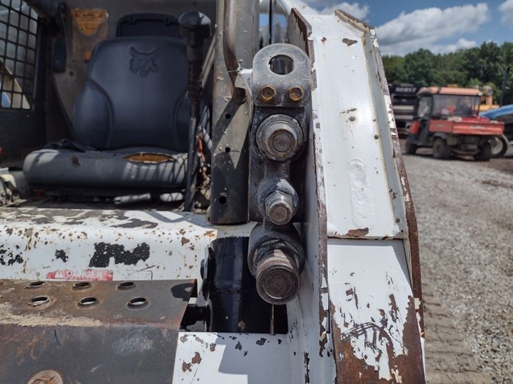 bobcat-t190-image-21
