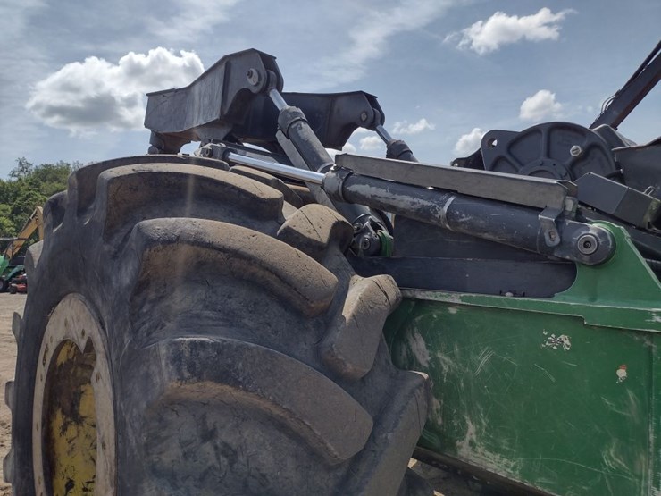 deere-748l-ii-image-26