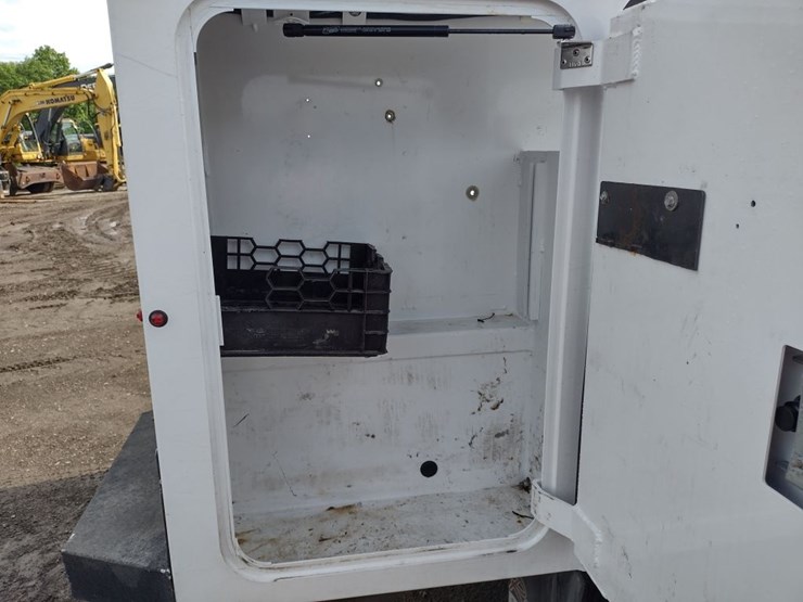 18-ford-f350-image-31