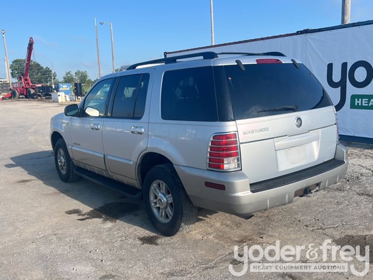 2001-mercury-mountaineer-image-4