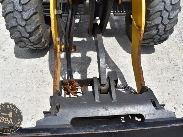 2018-new-holland-w80c-image-22