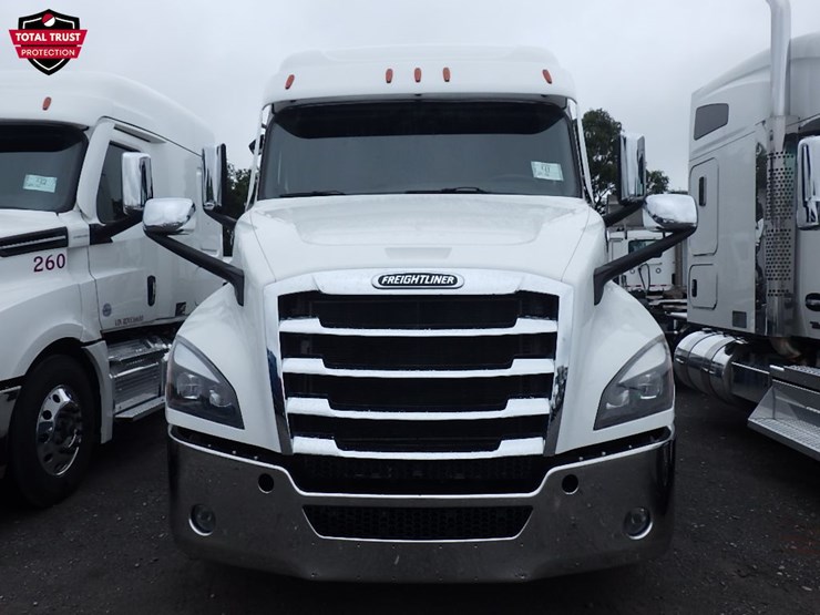 2024-freightliner-cascadia-126-image-2