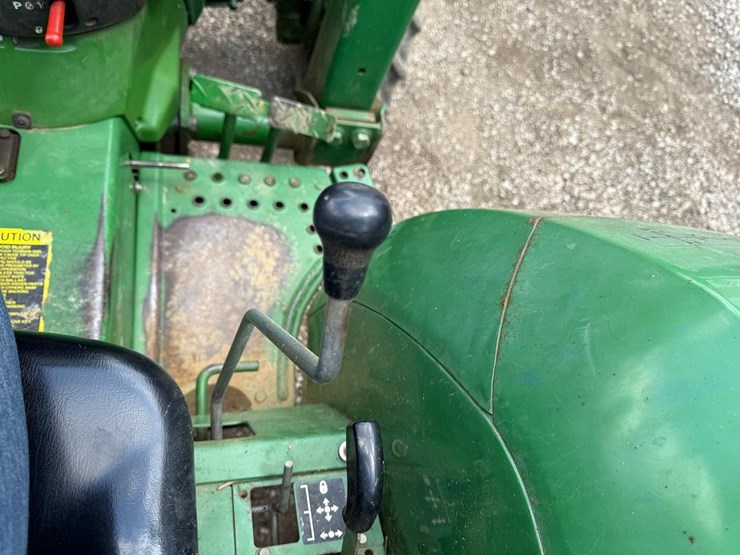john-deere-1070-image-25