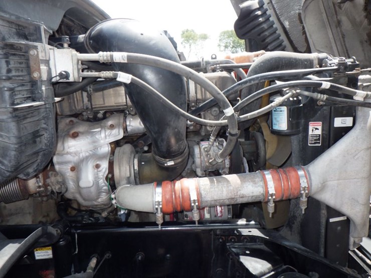2017-freightliner-cascadia-125-evolution-image-22