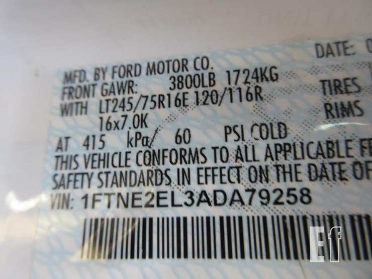 2010-ford-e250-image-16