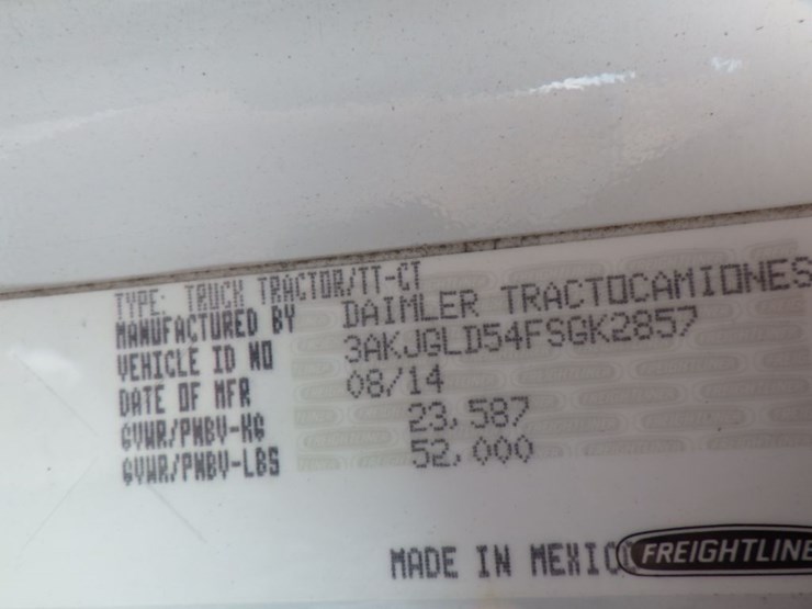 2015-freightliner-cascadia-125-evolution-image-28