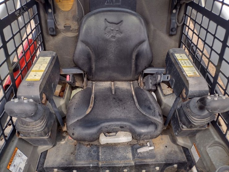 bobcat-t595-image-12