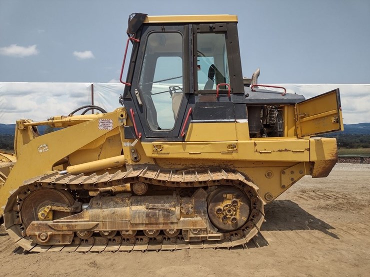 caterpillar-953c-image-16