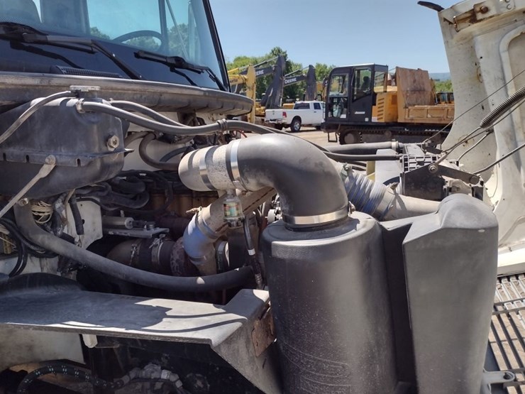 freightliner-fl80-image-27