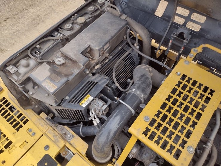 komatsu-pc360-lci-11-image-41