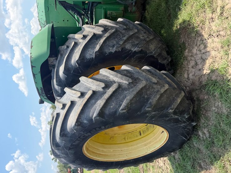 2000-john-deere-9300-image-10