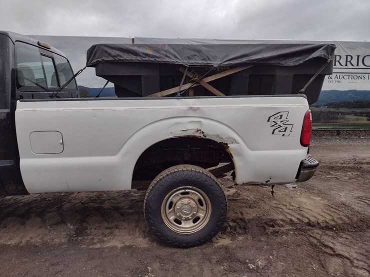 2009-ford-f250-image-15