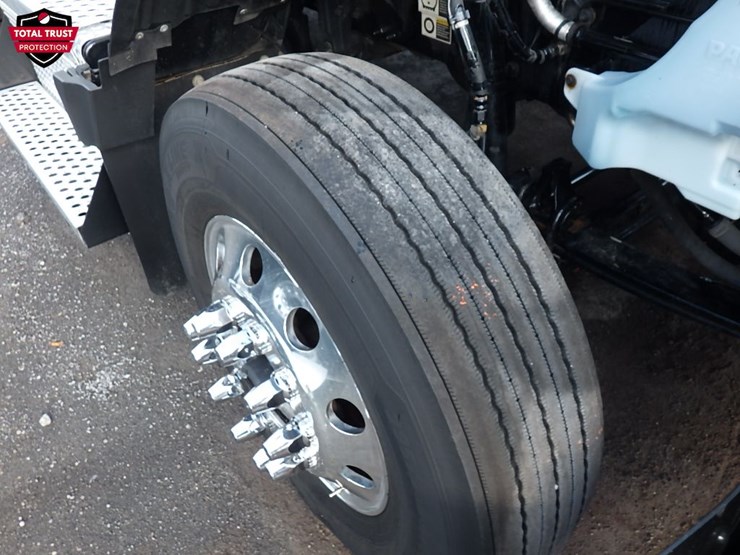 2024-kenworth-t680-image-24