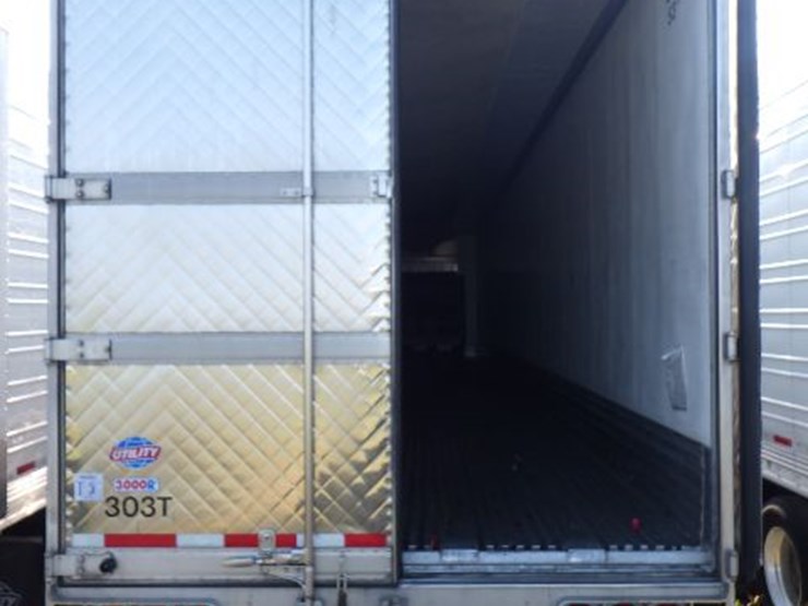 2022-utility-3000r-image-9