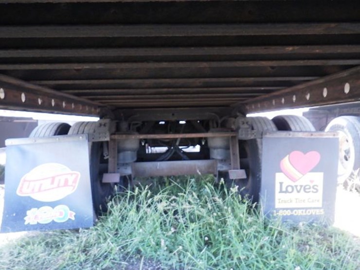 2019-utility-3000r-image-11