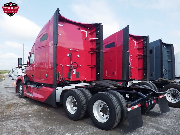 2024-kenworth-t680-image-14