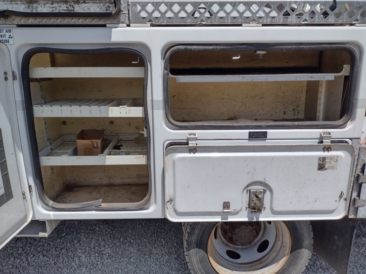 ford-f550-image-17