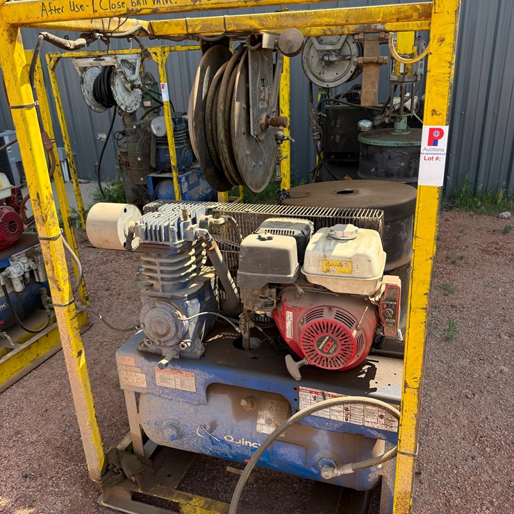 4.6’ x 4.6’ QUINCY MOD G213H30HCB COMPRESSOR SKIDDED W/ (1) BBL OF CERTIFIED GREASE
