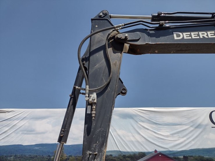 john-deere-85-image-27