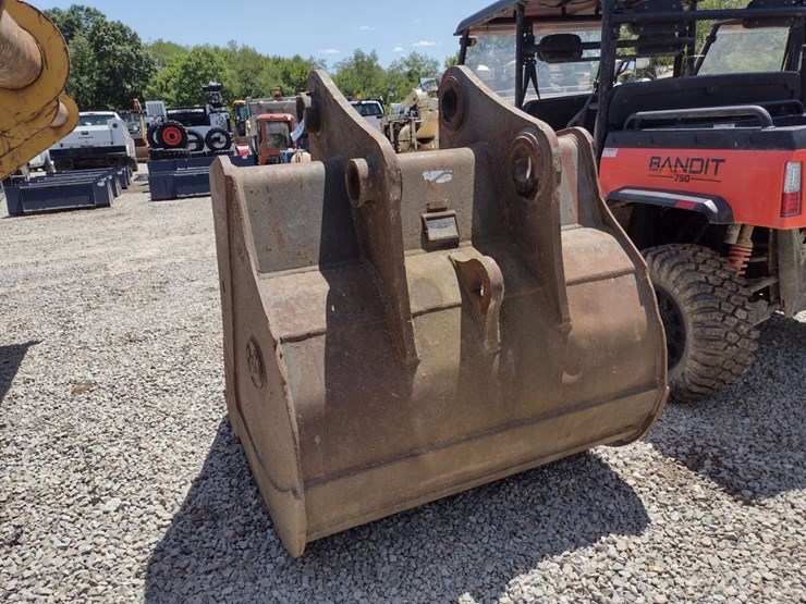 john-deere-200-image-5