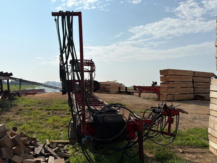 2007-john-deere-3320-image-3