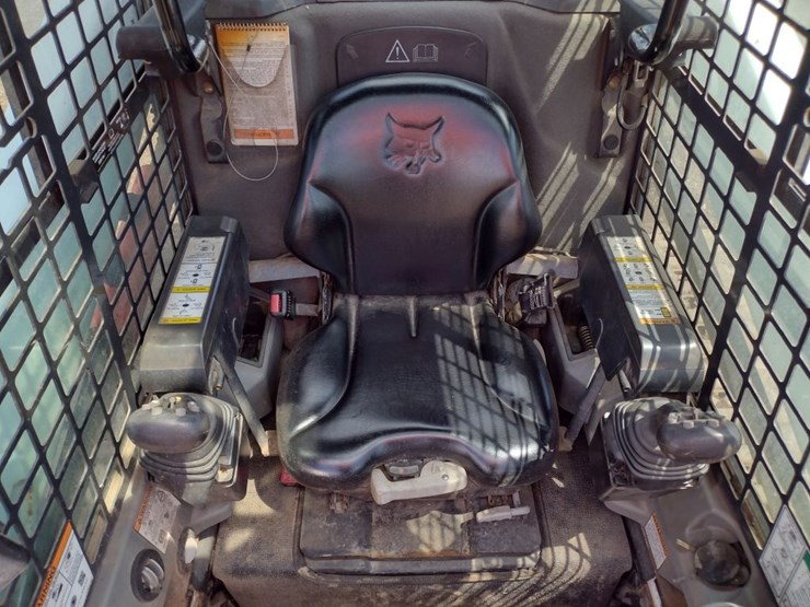bobcat-t595-image-12