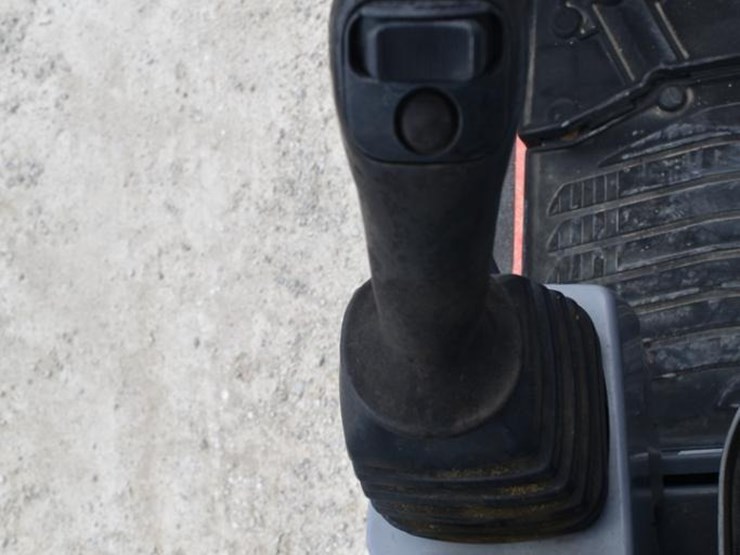 2019-kubota-kx057-4-image-58