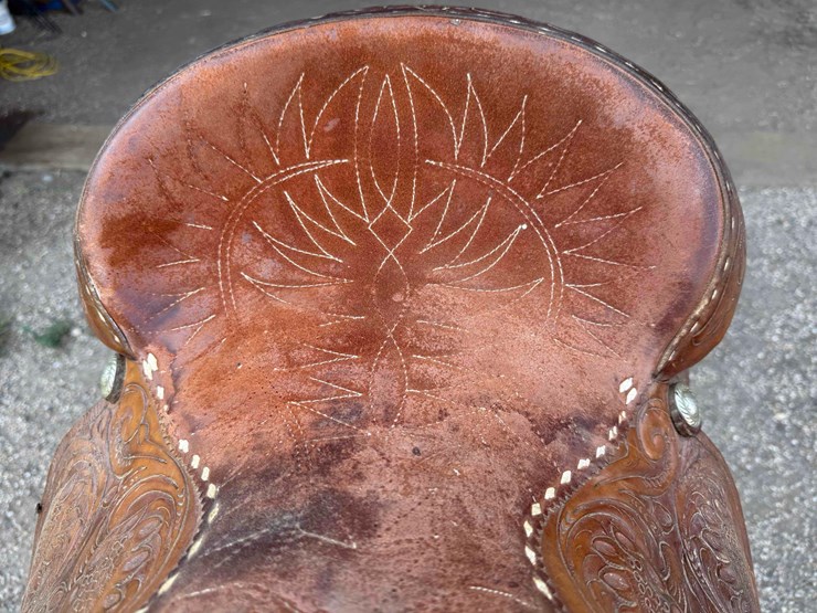 longhorn-saddle-image-13