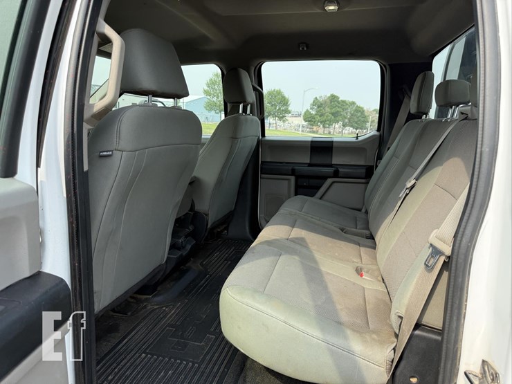 2017-ford-f550-xl-image-35