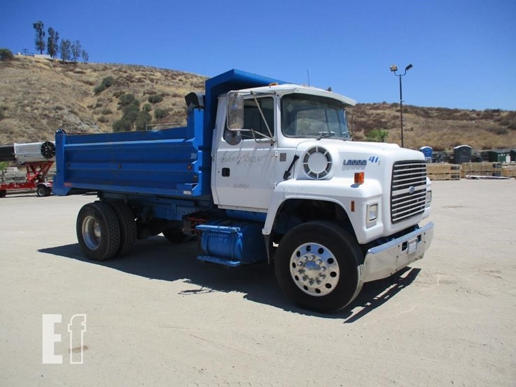1995-ford-ln8000-image-2