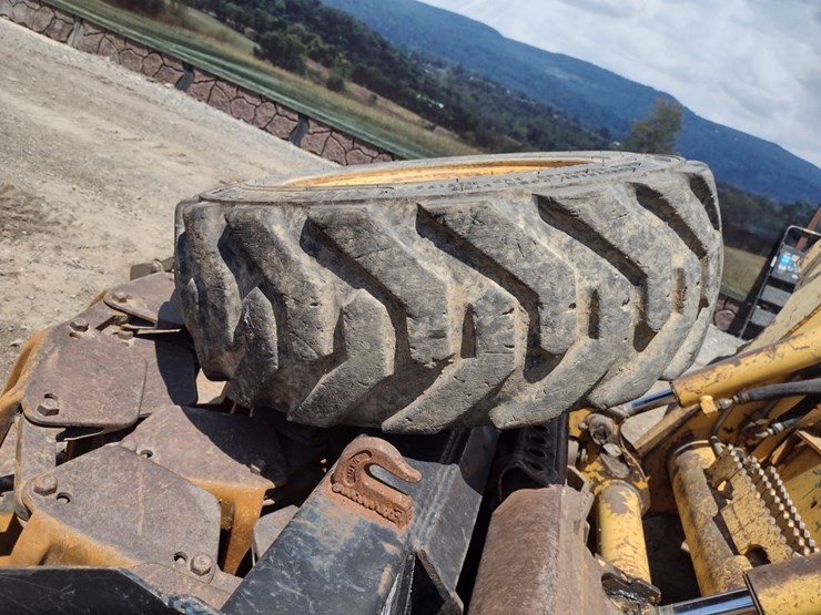 john-deere-4840-image-2