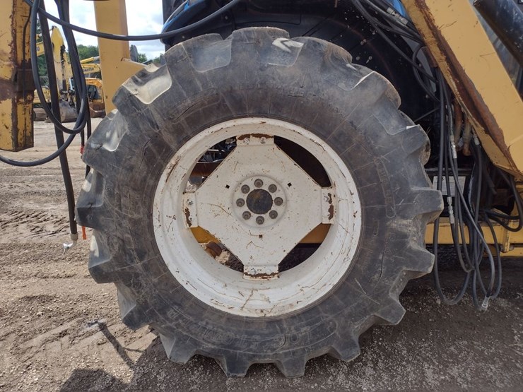 new-holland-ts6.120-image-28
