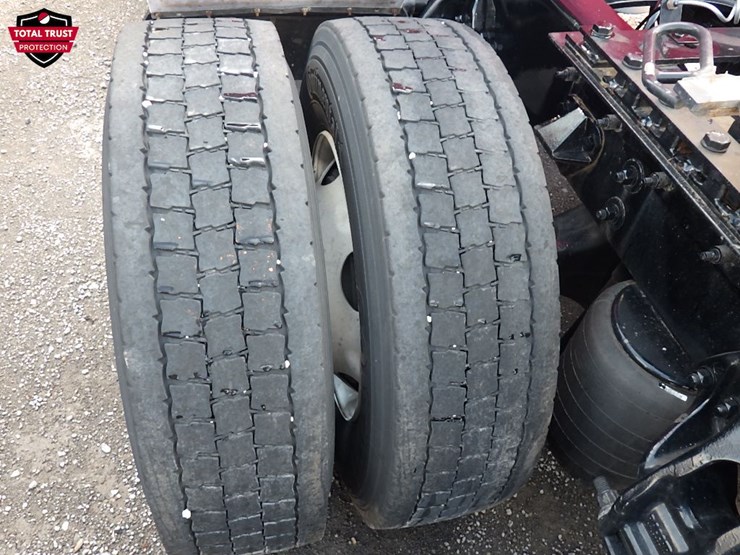 2025-kenworth-t680-image-24