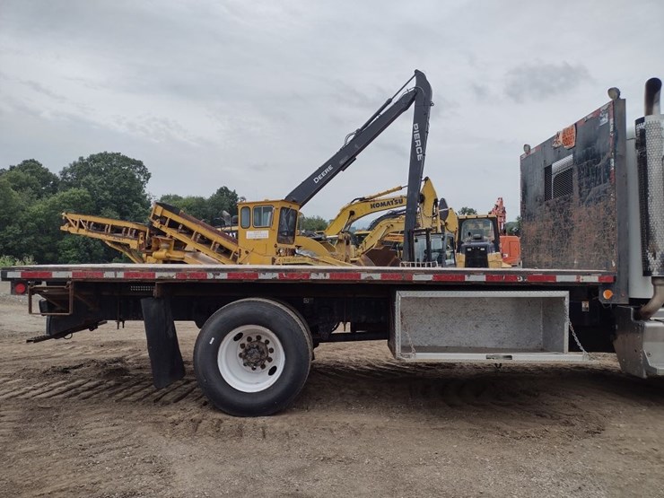 peterbilt-337-image-28