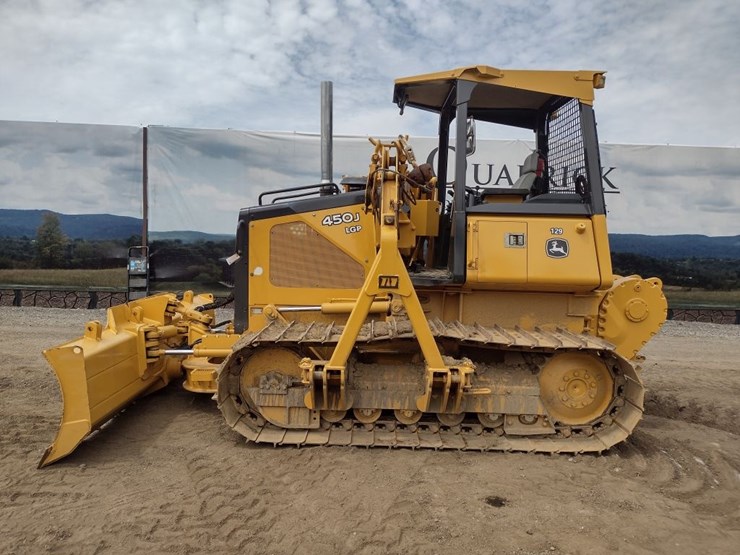 deere-450j-lgp-image-1