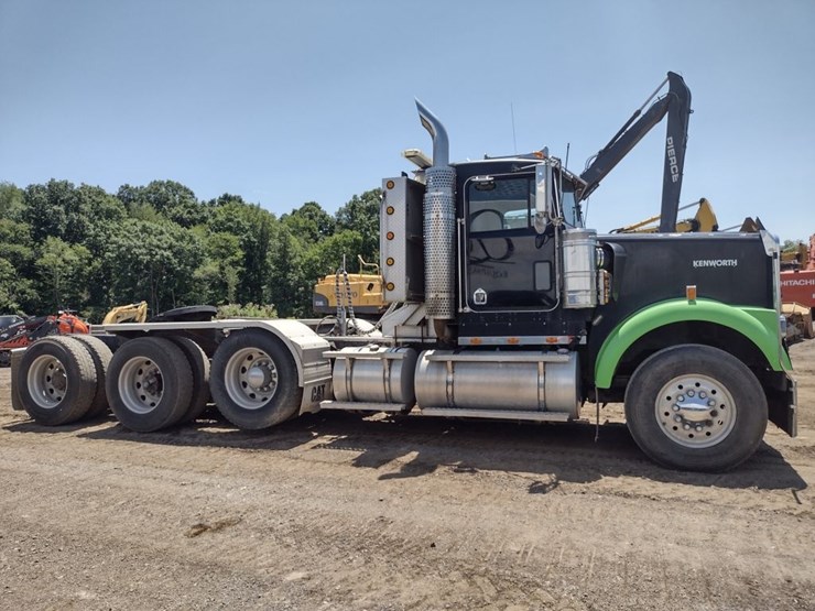 kenworth-w900-image-3