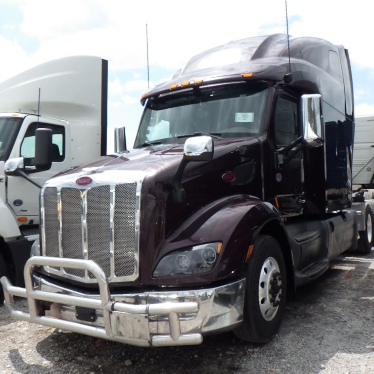 2019 PETERBILT 579