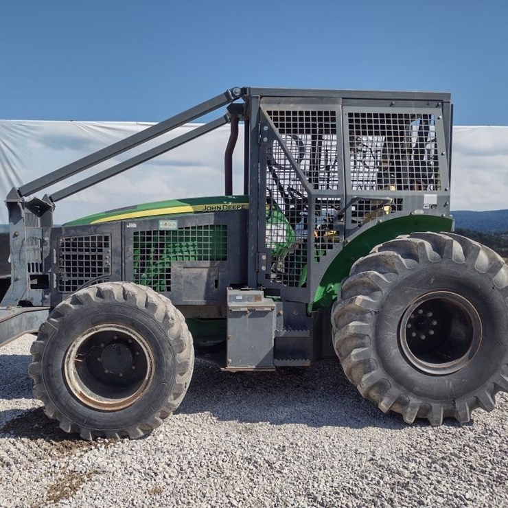 JOHN DEERE 5100M