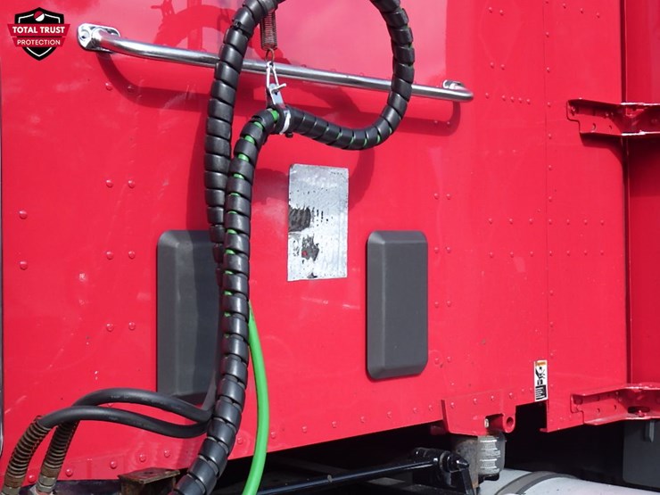 2024-kenworth-t680-image-19