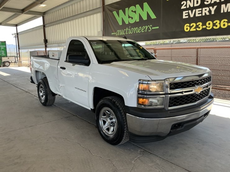 2014-chevrolet-silverado-1500-image-2