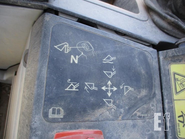 2010-caterpillar-420e-image-14