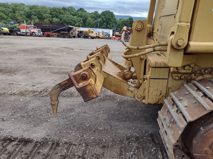 caterpillar-939c-image-22