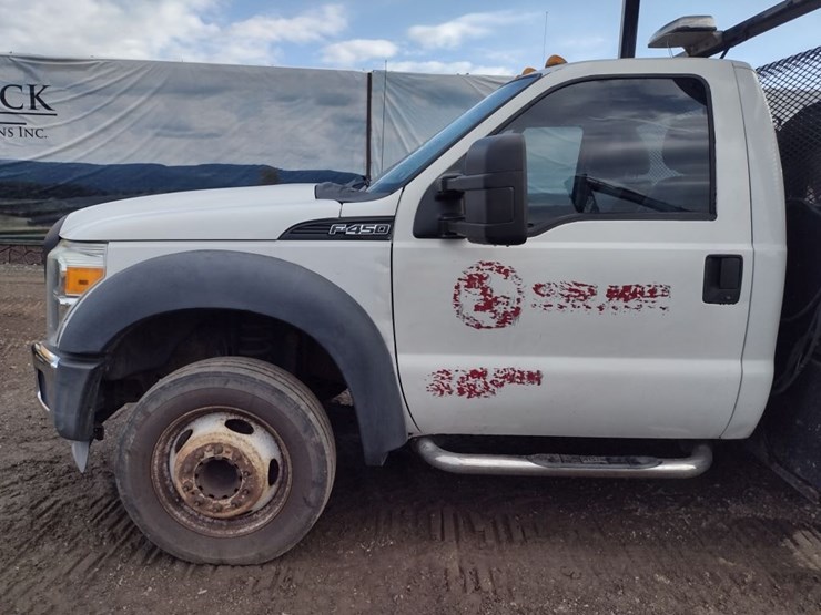 ford-f450-image-16