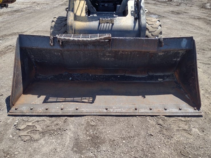 caterpillar-262c-image-15