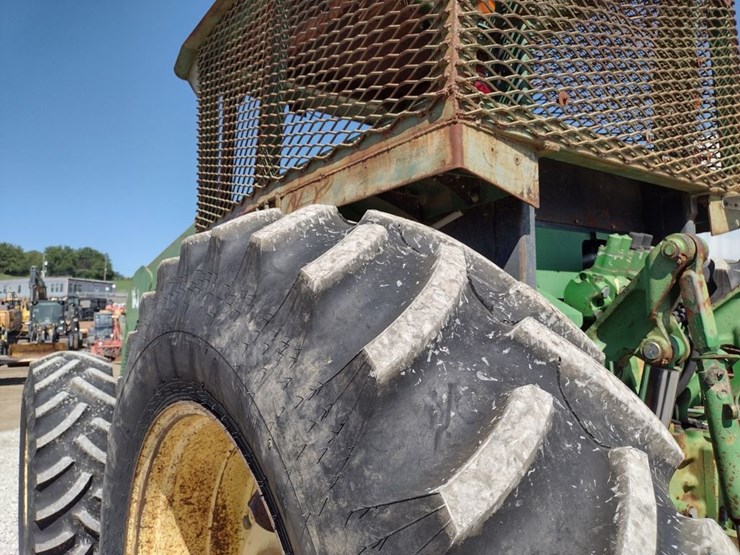 john-deere-7210-image-17