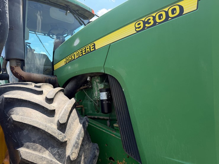 2000-john-deere-9300-image-45