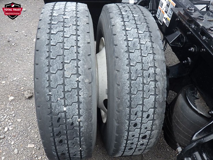 2023-kenworth-t680-image-20
