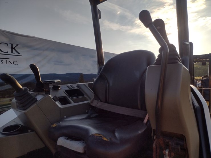 bobcat-e32i-image-10